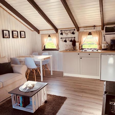 Ferienhaus Achtern Diek Emmelsbull-Horsbull ภายนอก รูปภาพ