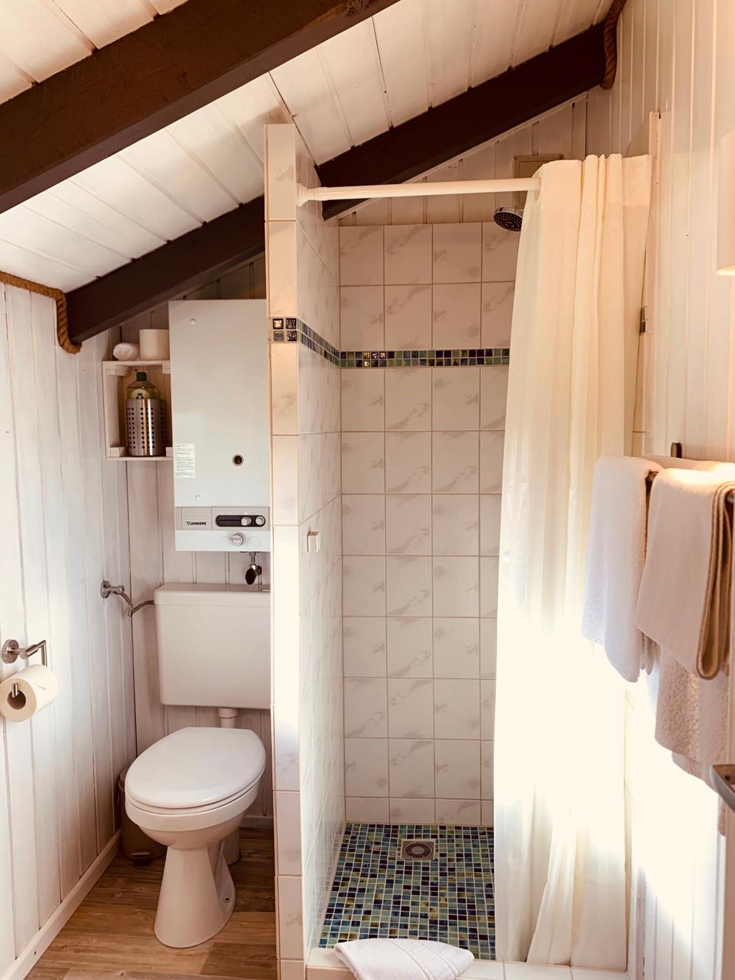 Ferienhaus Achtern Diek Emmelsbull-Horsbull ภายนอก รูปภาพ